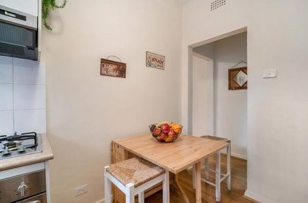 1/50 Sir Thomas Mitchell Road, Bondi Beach - Photo 3