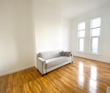 2 bedroom ground floor flat to rent - Photo 3