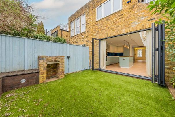5 bedroom terraced house to rent - Photo 1