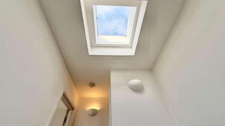 Fortune Green Road, London, NW6 - Photo 5