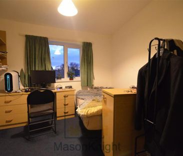 4 bedroom apartment to rent - Photo 6