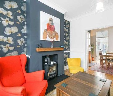 Clacton Road, East Ham, E6 - Photo 5