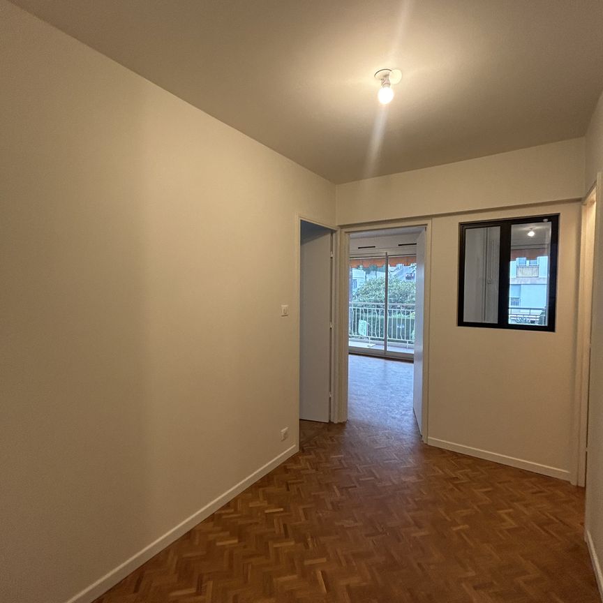 Location Appartement 4 pièces 77m² NICE 06200 - Photo 1
