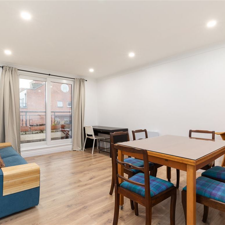 Hook Head, Custom House Harbour,, IFSC, Dublin 1 - Photo 1