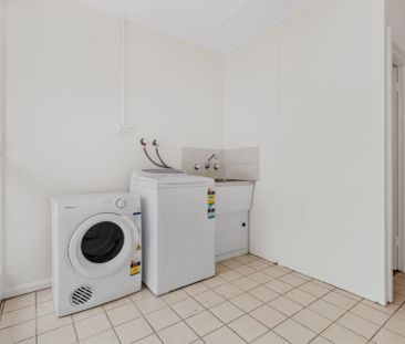 49 Beddoe Avenue, Melbourne - Photo 1