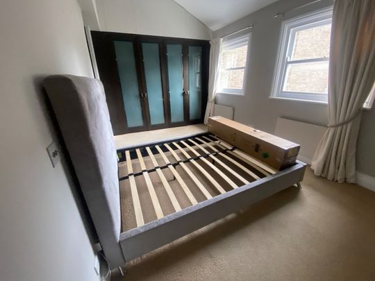 Room in a Shared House, Coral Row, SW11 - Photo 1