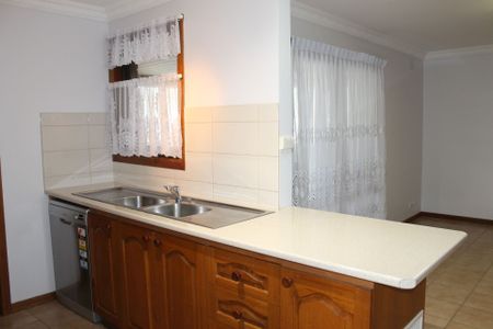 The Perfect Family Home in a Highly Sought-After Location - Photo 5