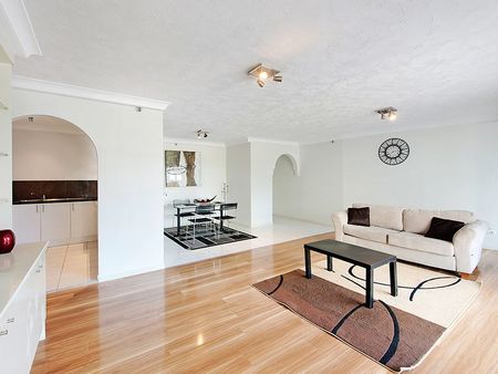 1E/5 Clifford Street, Surfers Paradise QLD 4217 - Apartment For Rent | Domain - Photo 4