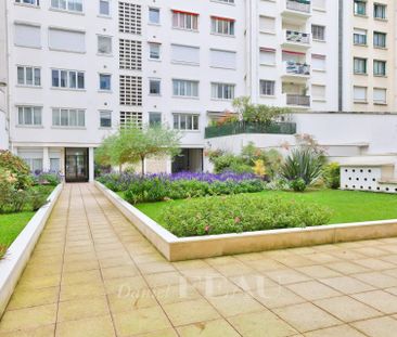 Location studio, Paris 7ème (75007), 1 pièce, 32.2 m², ref 86383433 - Photo 1