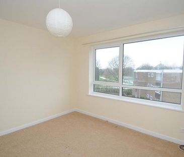 1 Bedroom Apartment To Let - Photo 1