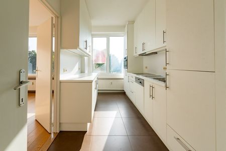 Vernieuwd appartement gelegen op de 2de verdieping van Residentie Eugène Van Marcke! - Foto 5