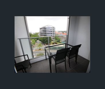 30/482 Upper Roma Street, Brisbane City, Qld 4000 - Photo 2