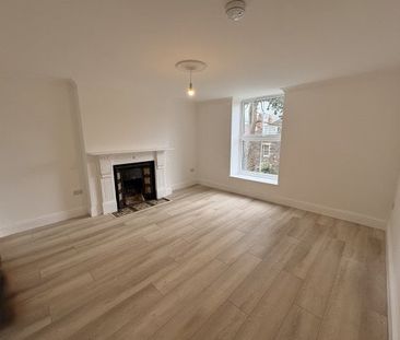 Clarendon Road. Clifton - Photo 1