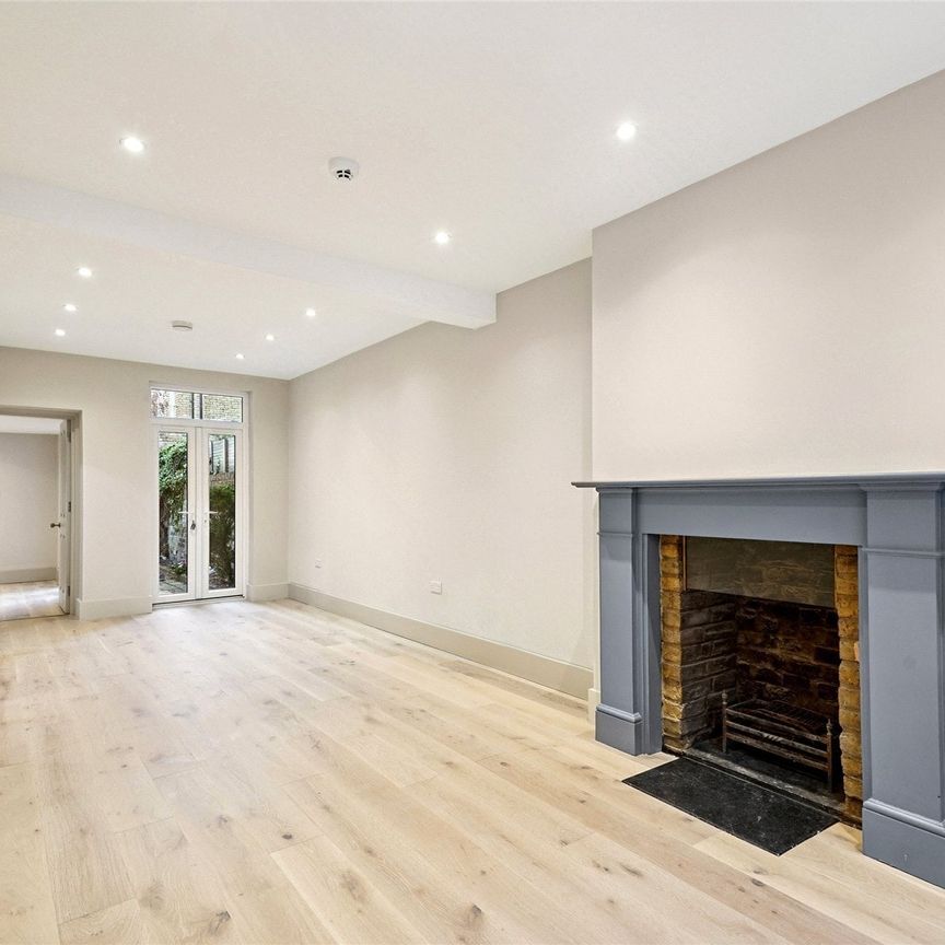 Redburn Street, London, SW3 flat to rent - Photo 1