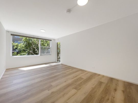 FULLY RENOVATED 2 BEDROOM UNIT - GREAT LOCATION - Photo 1