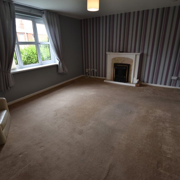 Copplestone Court, Longview Drive, Manchester - Photo 1