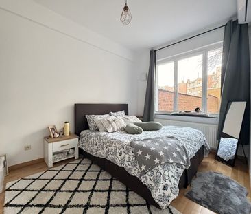 Rez-de-chaussée - à louer - Photo 4