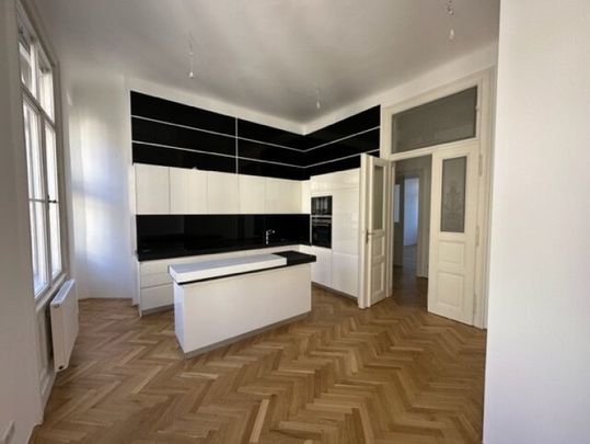 Traum Wohnung für sportliche - 4 Zimmer - 3 Stock - Photo 1