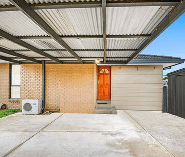 Renovated Family Home in the Heart of Pakenham - Photo 6