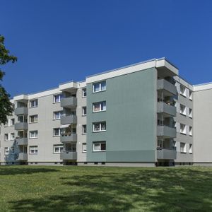 Zeit für einen Tapetenwechsel? Tolle 3 Zimmer Wohnung mit Balkon! - Photo 3