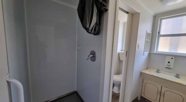 Studio Unit - Photo 1