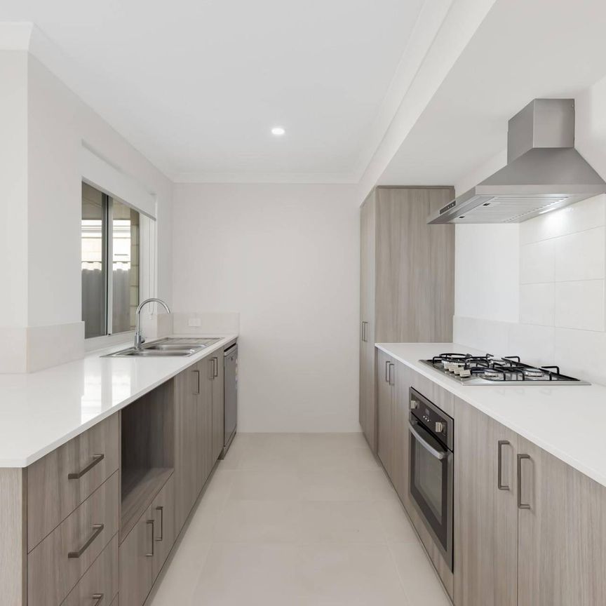 HOME OPEN SAT 22ND NOV - 2.05PM - Photo 1