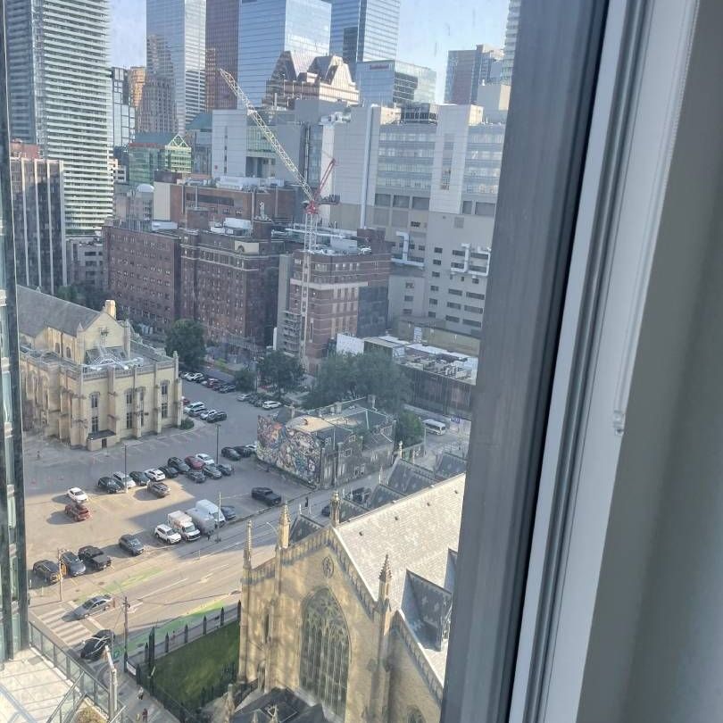 For Lease - 82 Dalhousie Street Unit# 2005, Toronto, Ontario - Photo 1