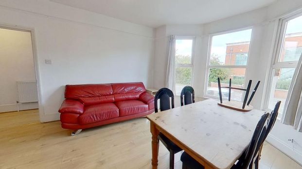 5 bedroom semi-detached house to rent - Photo 1