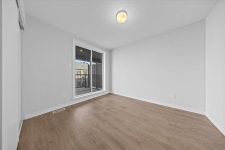 For Lease - 110 Parnian Private, Barrhaven, Ontario - Photo 4