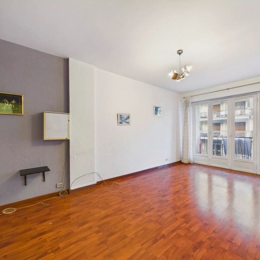 Location Appartement 2 pièces 48m² ST LAURENT DU VAR 06700 - Photo 1