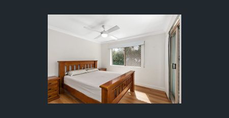 Bright & Spacious Wooloowin Unit in Boutique Complex - Photo 4