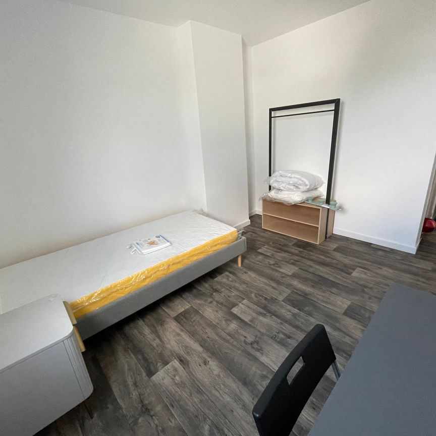 Location Appartement 15m² - Photo 1