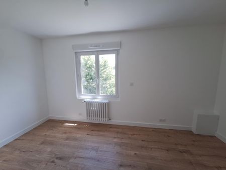 Appartement T4 à louer Rennes Fougères - 71 m² - Photo 2