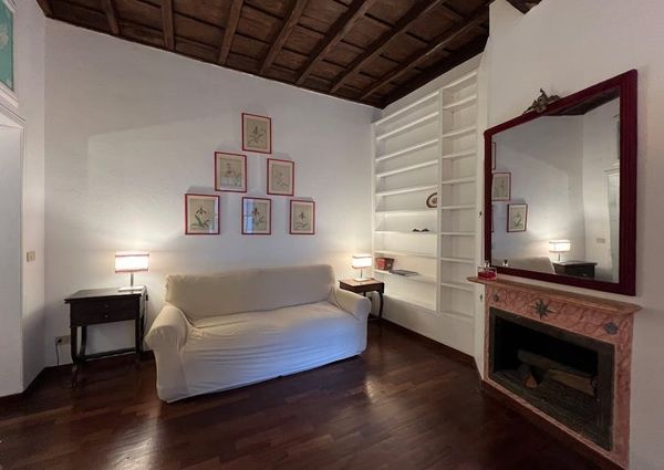 Via di San Calisto, Rome, Lazio 00153