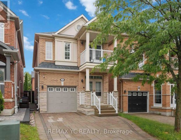 R1 - 140 LARAMIE CRESCENT — 1 Bedroom - Photo 1