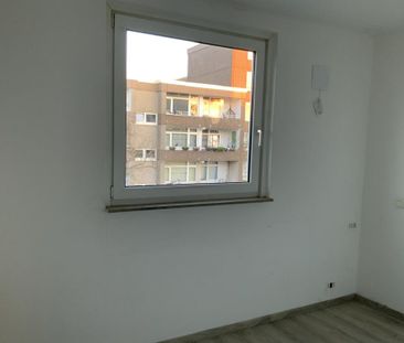 Helle 2-Zimmer Etagenwohnung mit Balkon für bis zu 2 Personen - Photo 2