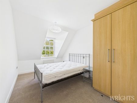 2 bedroom Apartment - Bridge Road, Welwyn Garden City - Photo 3