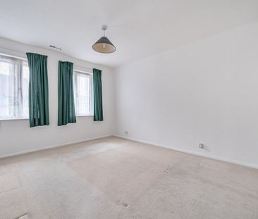 Chasewood Avenue, Enfield - Photo 3