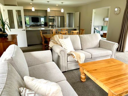 Halswell, 3 bedrooms - Photo 4