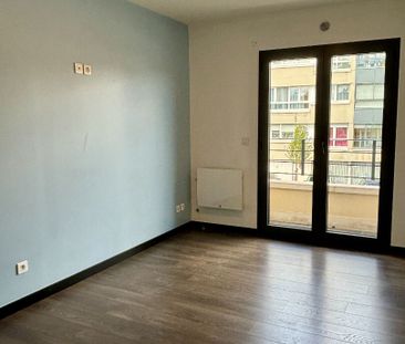 Location appartement 3 pièces, 60.69m², Thiais - Photo 2