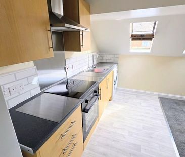 2 bedroom apartment to rent - Photo 4