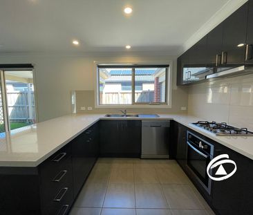 34 Skylark Boulevard, 3978, Clyde North Vic - Photo 4