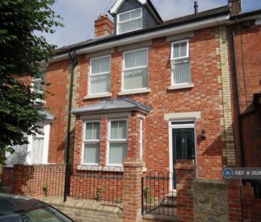 1 bedroom in a house share to rent - Photo 6