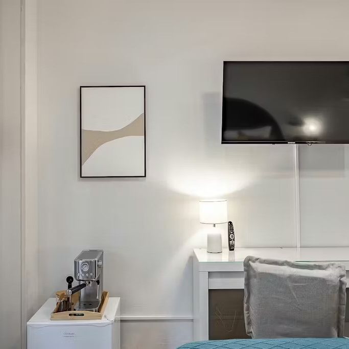 Travessera de les Corts, Barcelona, Catalonia 08028 - Foto 1