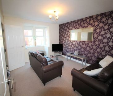 Hough Lane (Room 4), Bramley, Leeds - Photo 2