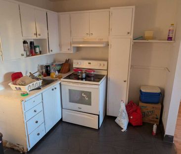 LAVAL, AUTIEUL- BEAU GRAND 4 ½ A LOU - Photo 3