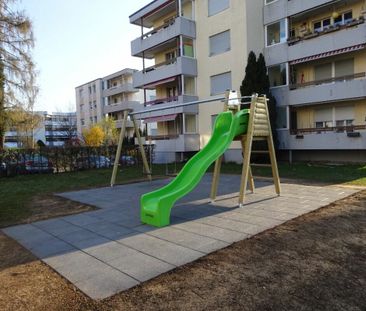 Gepflegte 3 Zimmer-Wohnung im Lindenhof-Quartier - Photo 2