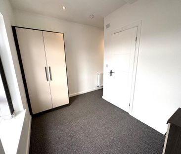 1 bedroom house of multiple occupation to rent - Photo 2