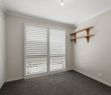 Comfort, Space & Location in a Quiet Kurunjang Court - Photo 3