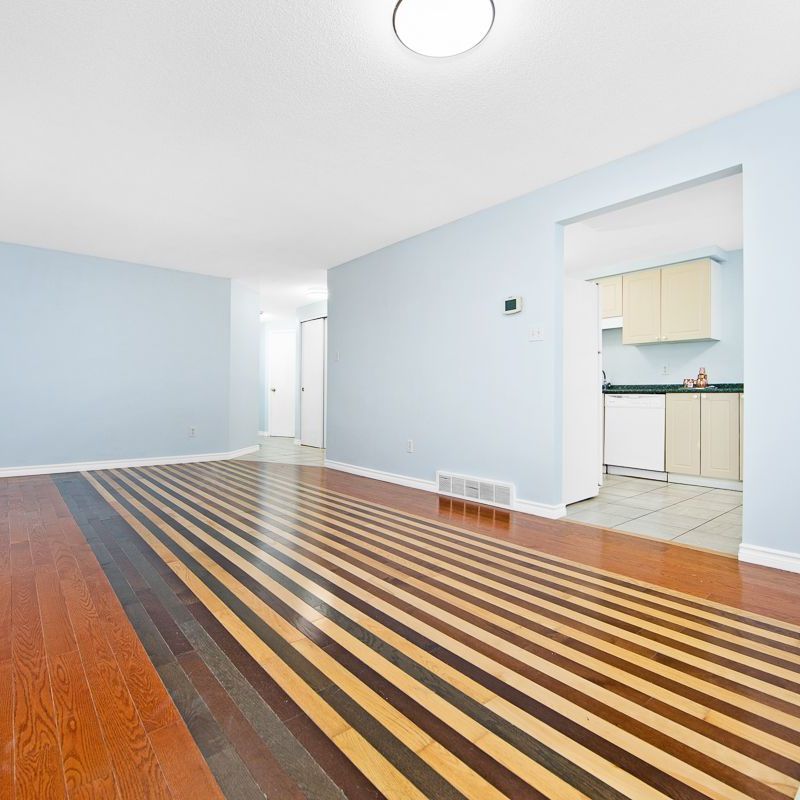 For Lease - 336 Sable Court, Waterloo, Ontario - Photo 1